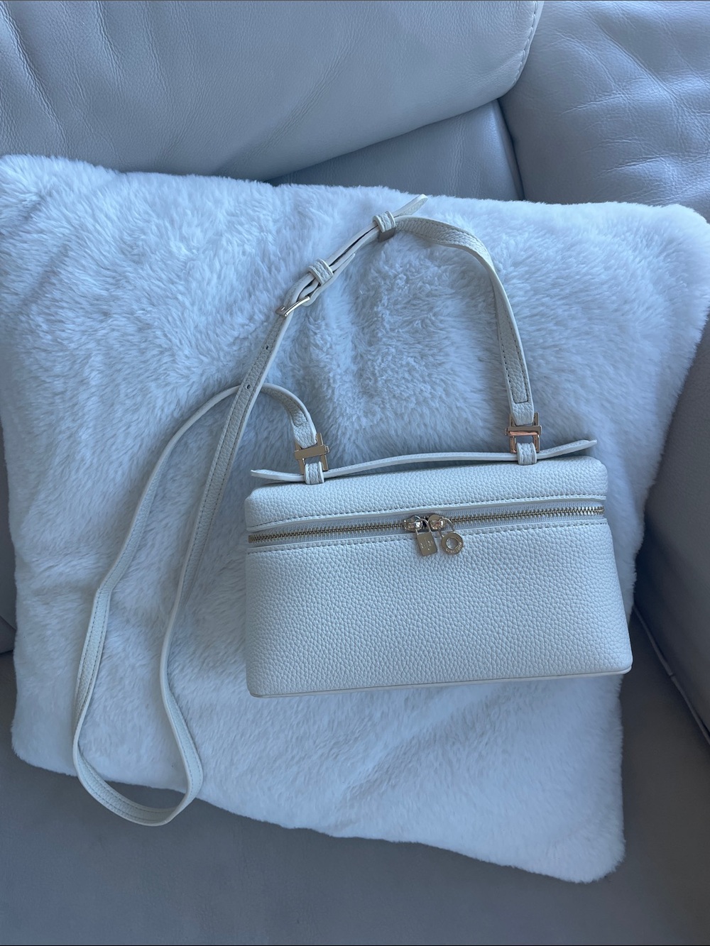 Cream L19 crossbody convertible bag from Etsy